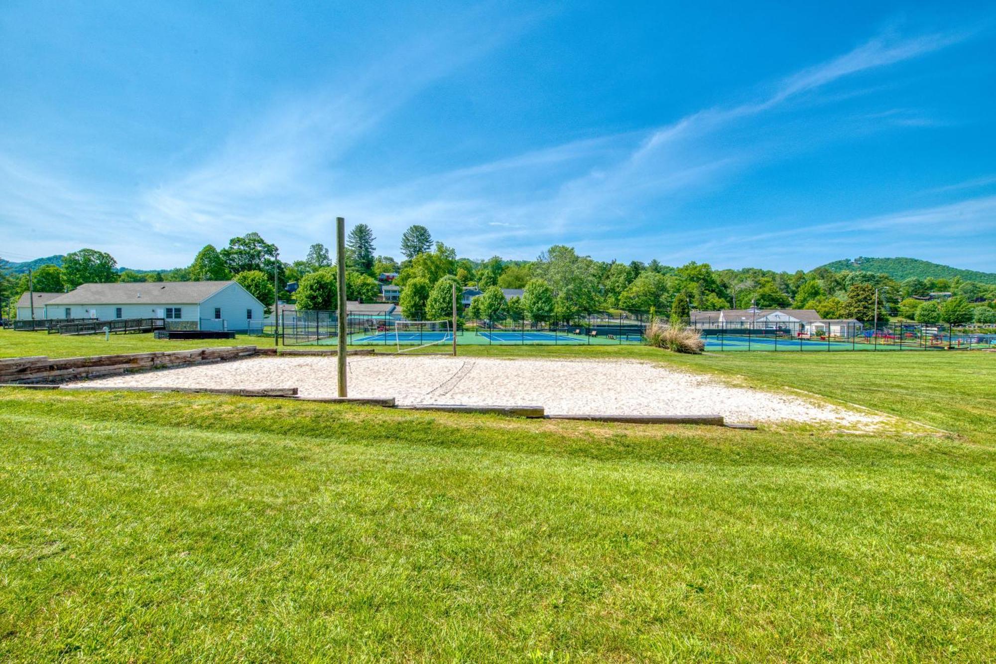Campground Apts Lake Junaluska Quarto foto