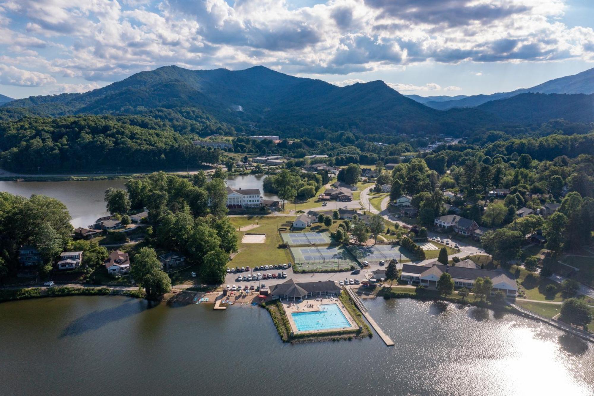 Campground Apts Lake Junaluska Quarto foto